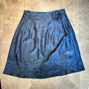 saja silk skirt with flower, size 8